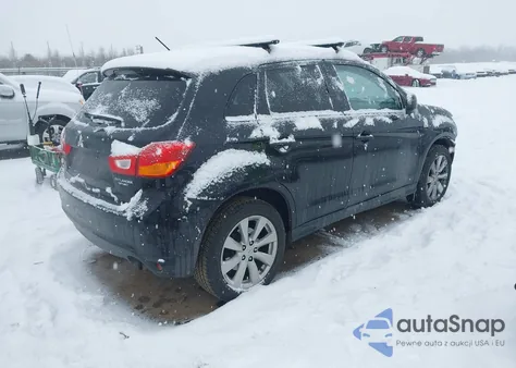 2014 Mitsubishi Outlander Sport Es z USA, uszkodzony, nr VIN 4A4AP3AU4EE026462